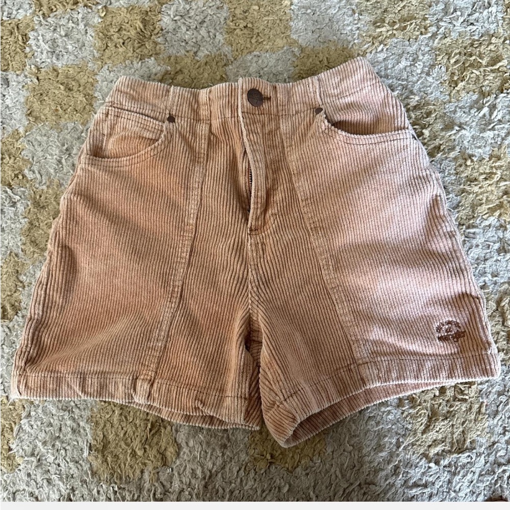Billabong corduroy tan retro shorts